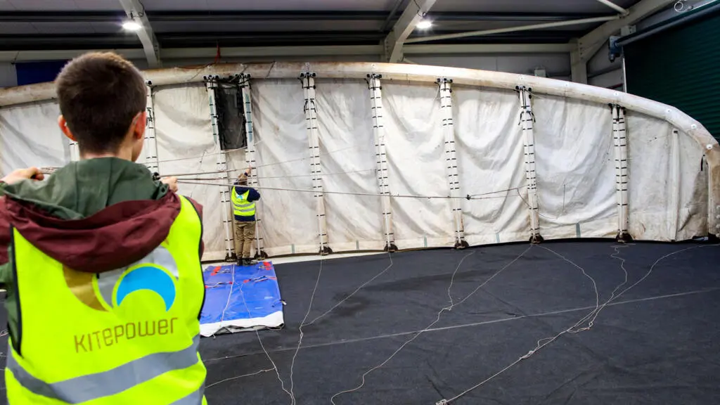 L'instant + : des cerfs-volants géants produisent de l'électricité en Irlande