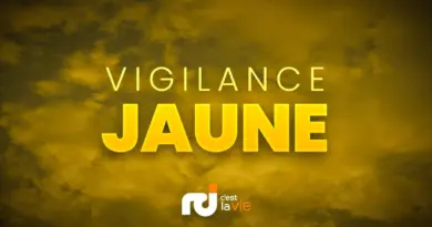 L'ouragan Erin approche : les Îles du Nord placées en vigilance jaune pour la pluie, la houle et le vent