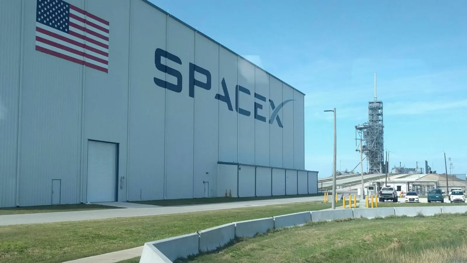 Malgré les brouilles entre Trump et Musk, SpaceX ne payera pas d'impôts en 2025