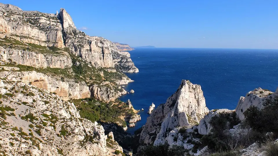 Provence Alpes Côte d’Azur, Marseille, Nice, landscape, sea, mountain, Villéenne
