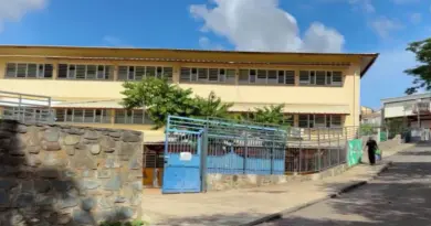 Mayotte : après le cyclone Chido, la rentrée scolaire perturbée par le manque d’infrastructures