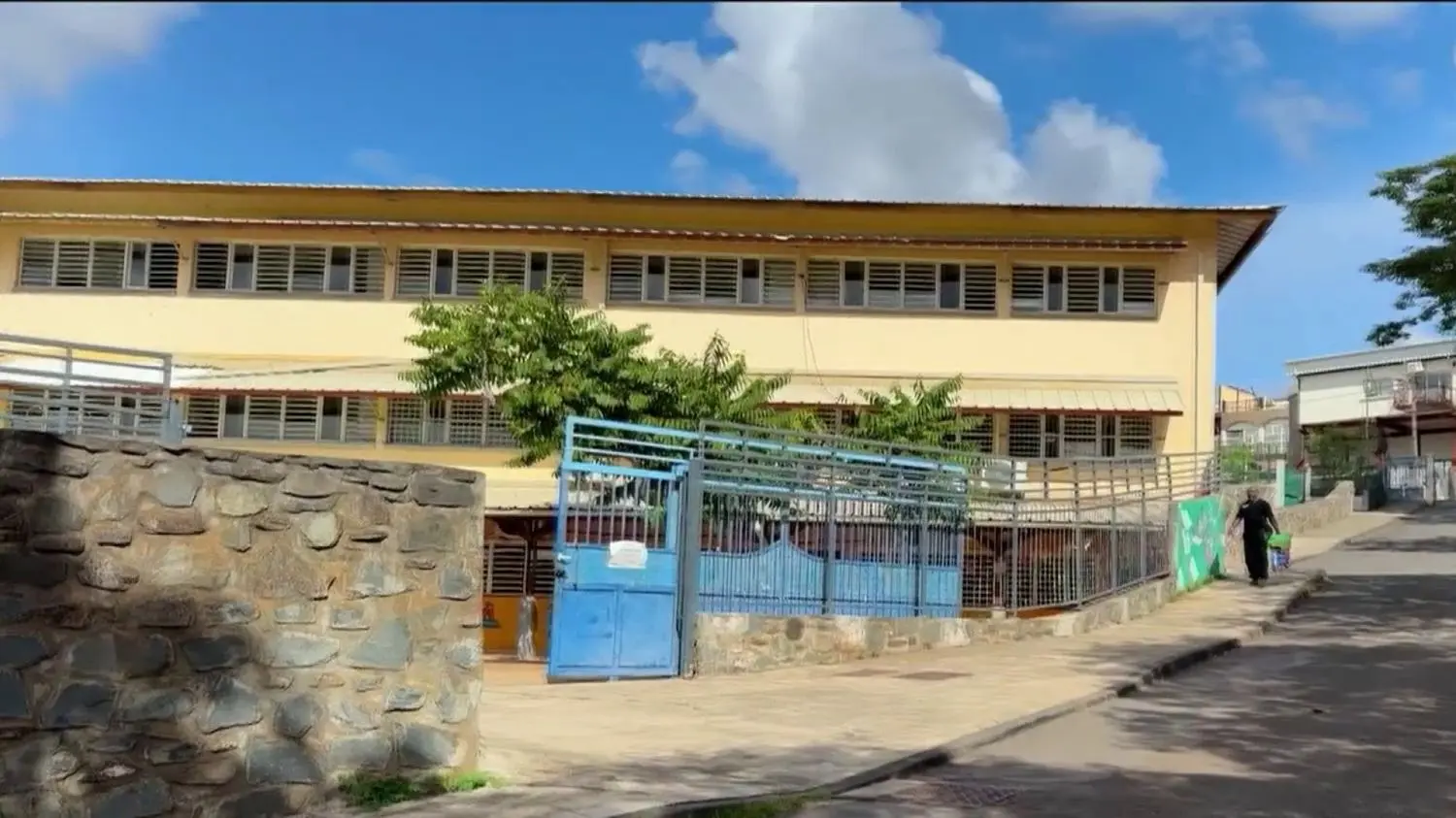 Mayotte : après le cyclone Chido, la rentrée scolaire perturbée par le manque d’infrastructures