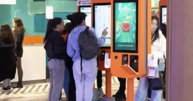 McDonald’s, Quick, Burger King… Les chaînes de fast-food manquent de transparence sur les additifs