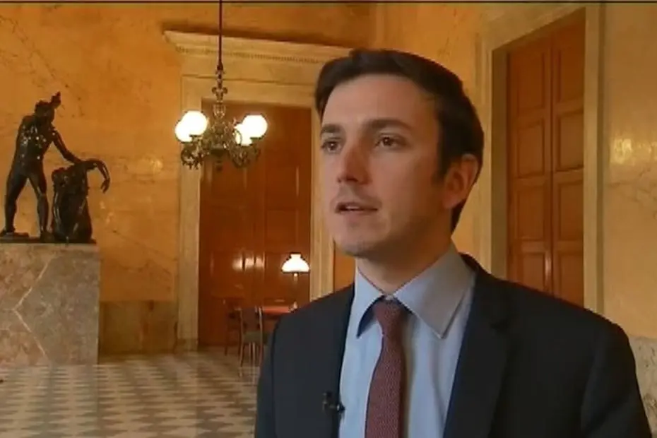 Message "diffamatoire, injurieux et mensonger" : le député du Val-d’Oise Aurélien Taché visé par une plainte d’un préfet