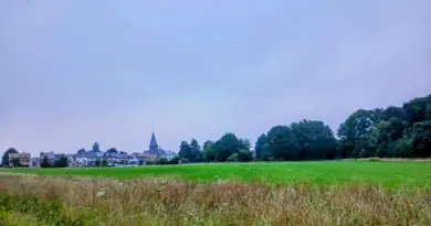 Météo en Belgique : la grisaille laissera place aux éclaircies de plus en plus généreuses ce samedi - RTBF Actus