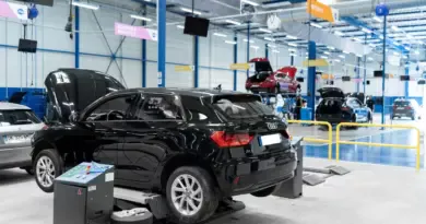 « Moins cher que le neuf, plus fiable que l’occasion » : le reconditionnement des voitures, une affaire qui roule