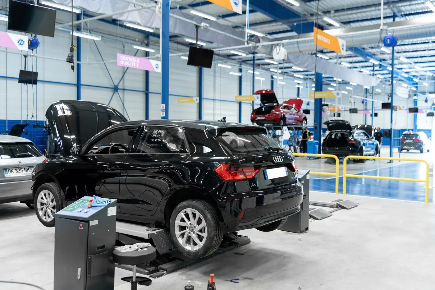 « Moins cher que le neuf, plus fiable que l’occasion » : le reconditionnement des voitures, une affaire qui roule