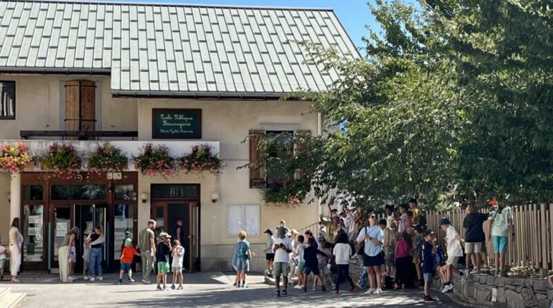 Mont-Blanc. Les enfants de Combloux déjà de retour sur les bancs de l’école