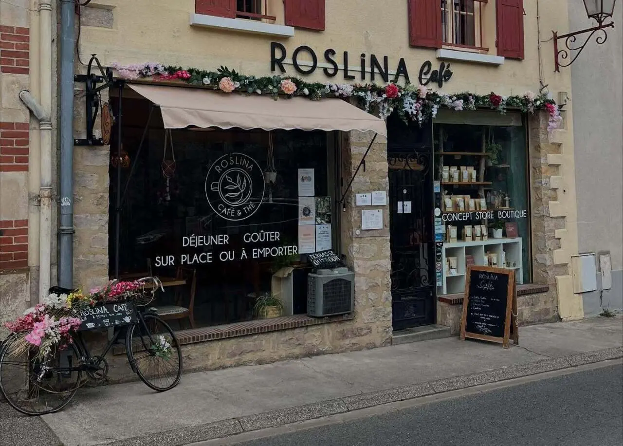 Moret : trois ans après son ouverture, le Roslina Café veut déménager