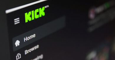 Mort en direct d’un streamer | La plateforme Kick accuse la France de « tirer parti » de l’affaire
