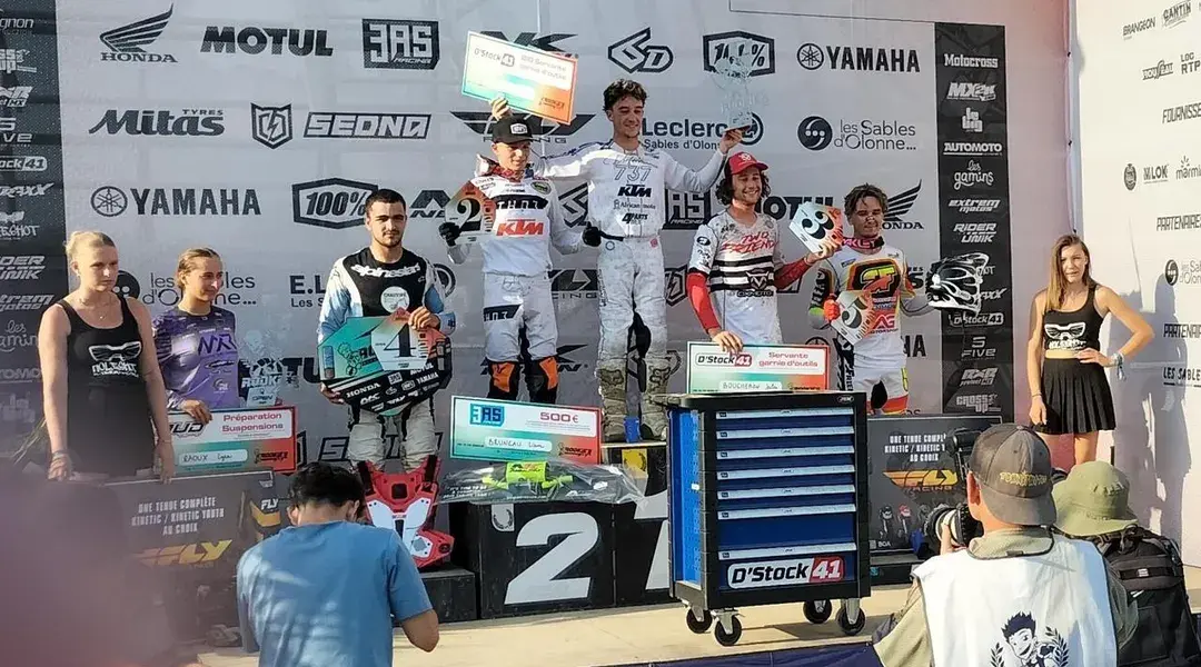 Moto. Rookies Cup : Nicolas Duhamel décroche la timbale sablaise