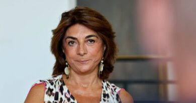 Municipales 2026. Embauche de son concubin, clientélisme, des dépenses non justifiées : trois choses à savoir sur l'affaire Vassal qui secoue l'été marseillais