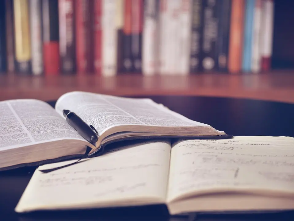education,school,learning,student,teacher,classroom,university,books,knowledge,study