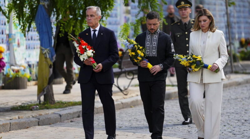 "Notre avenir ne dépend que de nous" : l'Ukraine célèbre son indépendance