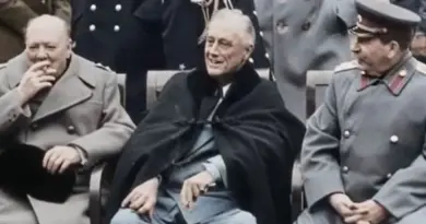 "Nous voulions montrer les résonances contemporaines de la Seconde Guerre mondiale" : une série documentaire retrace six ans de "guerre totale"