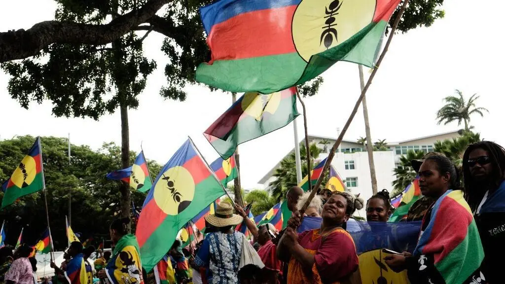 Nouvelle-Calédonie: les indépendantistes du FLNKS annoncent rejeter l'accord de Bougival