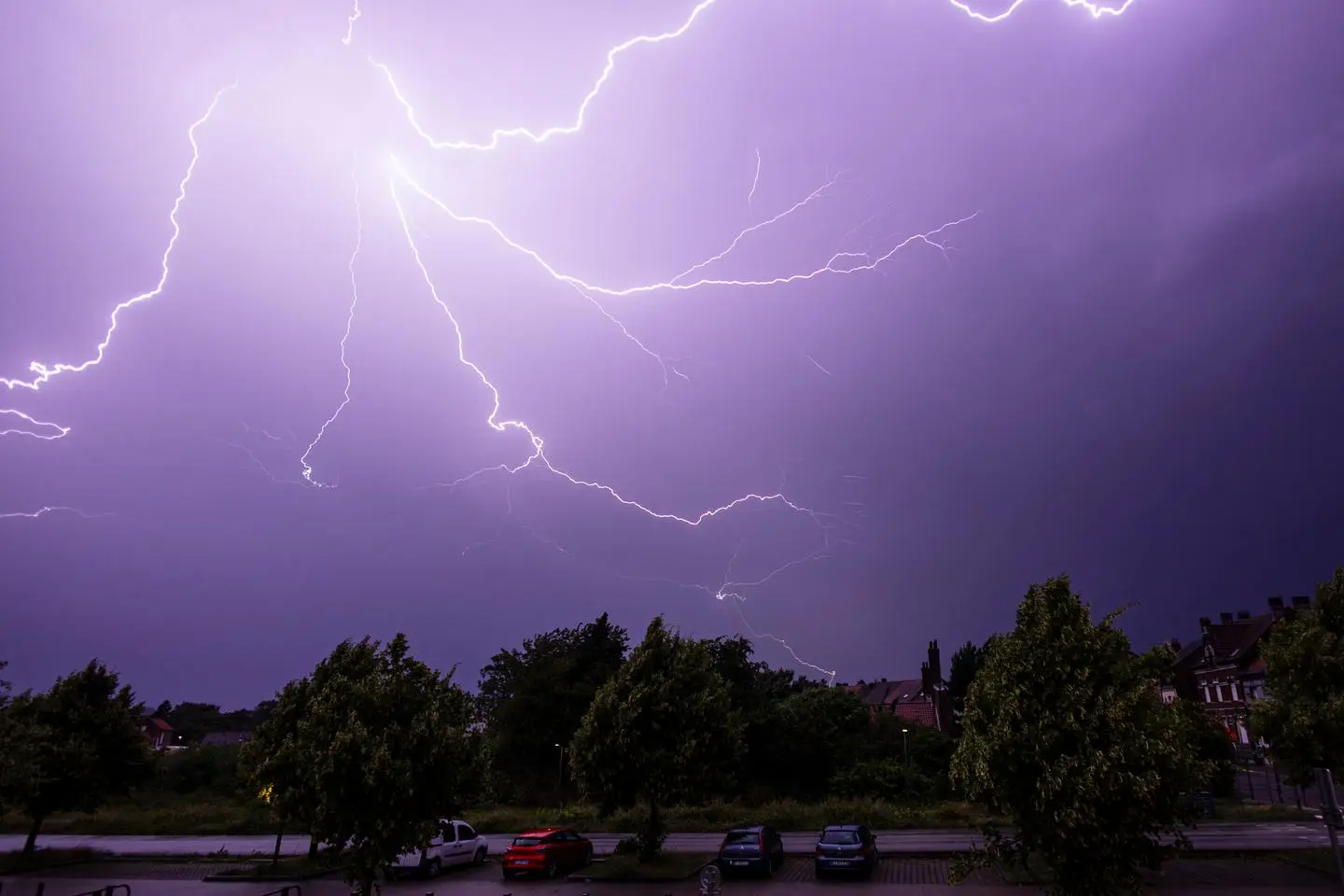 Orages et pluie-inondation : fin de la vigilance orange après l’épisode caniculaire