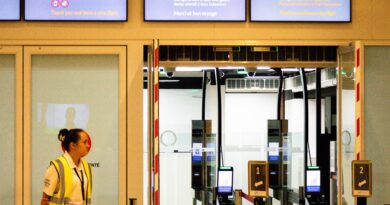 Passer la frontière en 30 secondes : les sas biométriques arrivent à l’aéroport de Tahiti