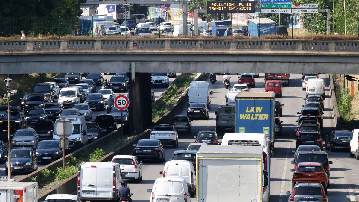 Périphérique à 50 km/h : 40 millions d’automobilistes dénonce « une congestion record » fin juillet