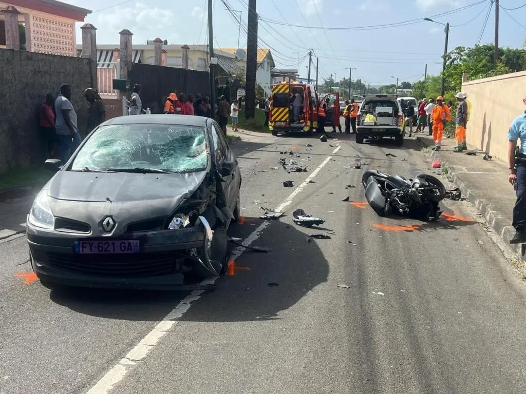 Petit-Canal : un motard décède après avoir été fauché par un véhicule
