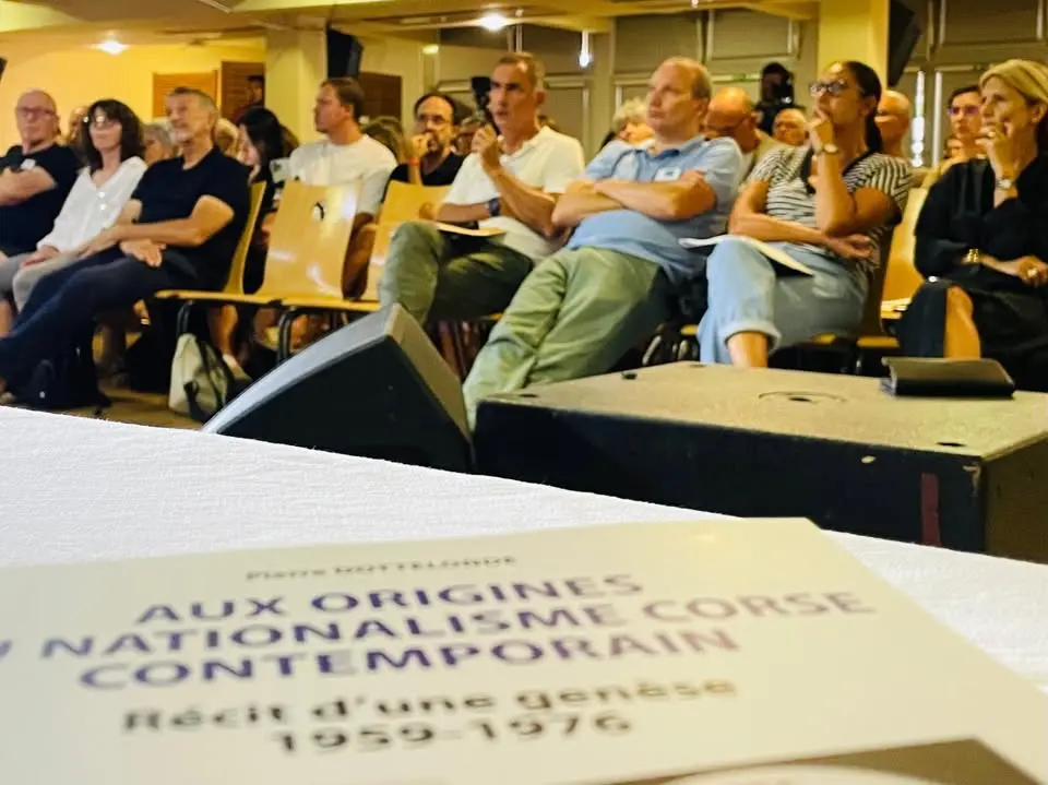 Photos from Gilles Simeoni's post