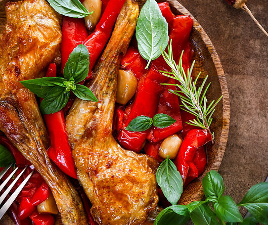 poulet roti poivrons confits