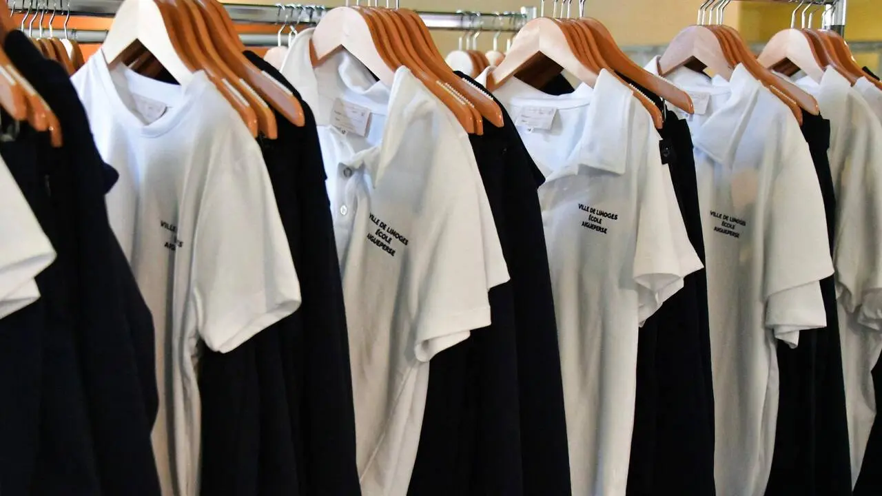 Pour le célèbre sociologue Jean-Claude Kaufmann, l’uniforme est un allié sous-estimé des écoliers (et des parents) - Le Temps