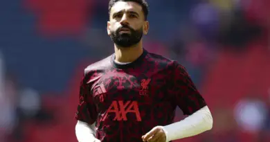 « Pouvez-vous nous dire comment il est mort, où et pourquoi ? » : Mohamed Salah interpelle l’UEFA sur son silence après l’assassinat du « Pelé Palestinien » par Israël - L'Humanité