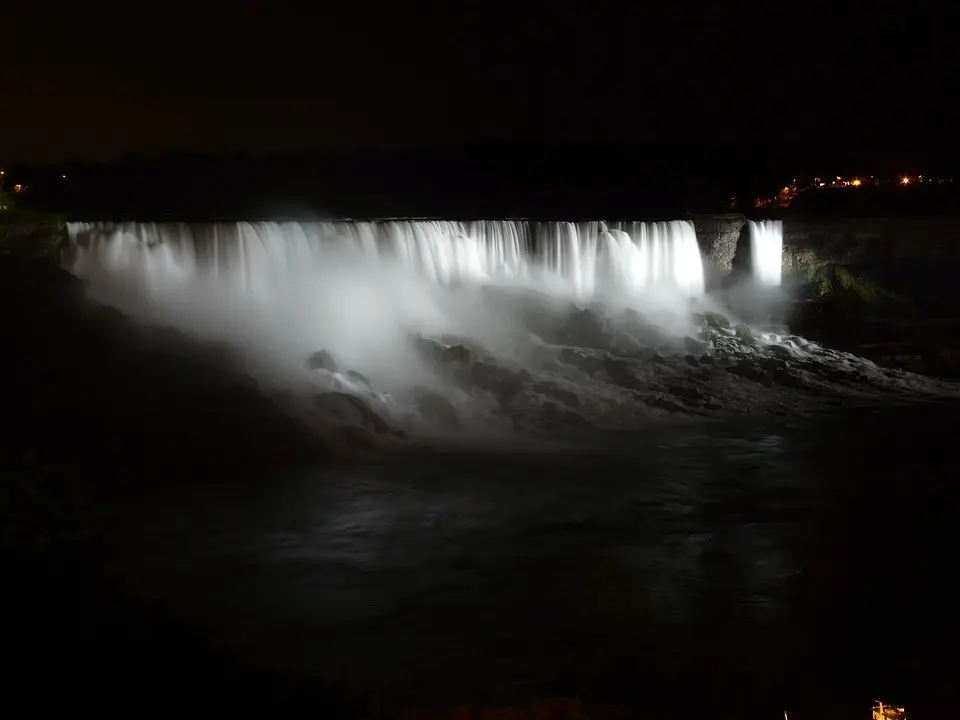 Canada, nature, mountains, Niagara Falls, Northern Lights, maple leaf, cityscape
