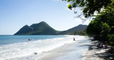 Qualité de l’eau dégradée : les plages de la Dizac et de l’Anse Cafard fermées à la baignade