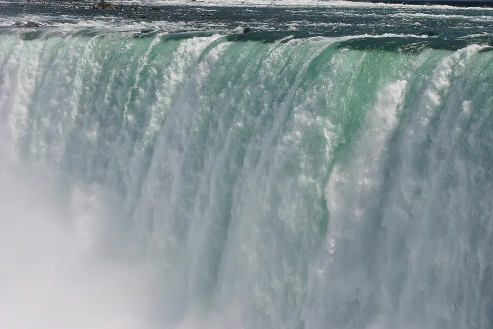 Canada, nature, mountains, Niagara Falls, Northern Lights, maple leaf, cityscape