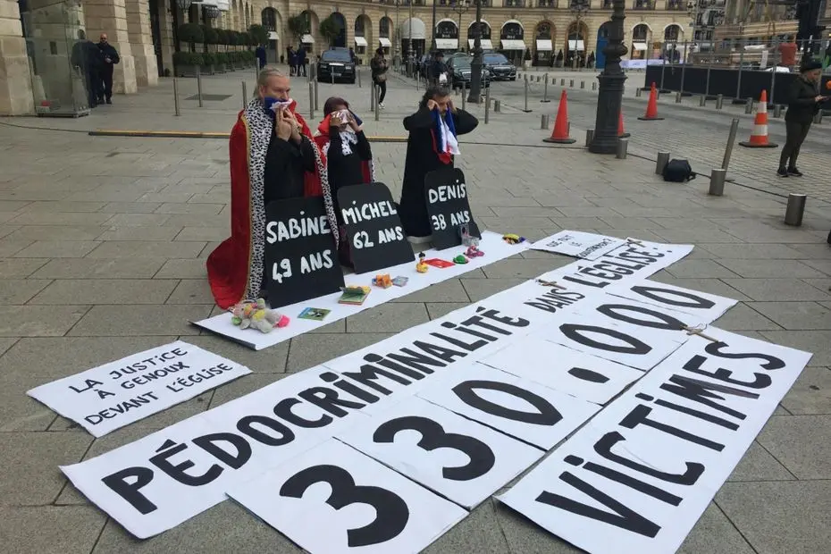 "Que fait la justice ?" : face à un ancien prêtre soupçonné d’agressions sexuelles, la colère d'une association de victimes