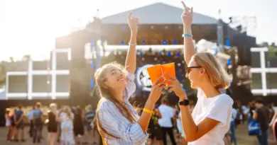 Quête de minceur et d’ivresse express : comment la « drunkorexie » menace la santé des jeunes
