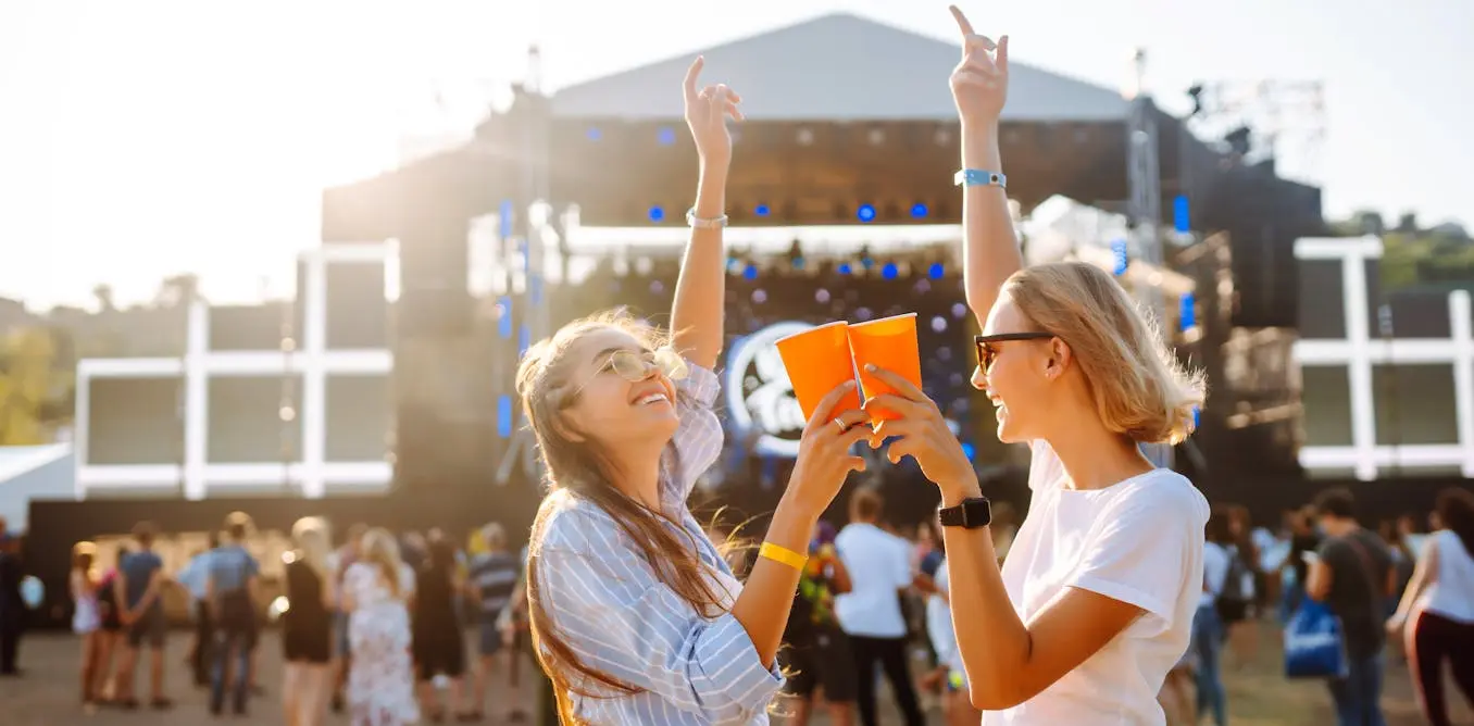 Quête de minceur et d’ivresse express : comment la « drunkorexie » menace la santé des jeunes