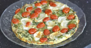 Quiche sans pâte épinard, tomate et chèvre - Blog cuisine avec du chocolat ou Thermomix mais pas que