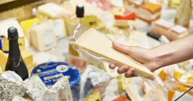 Rappel massif de fromages vendus chez Lidl, Carrefour, Leclerc, U et Netto : 40 références rappelées pour risque de listeria en France