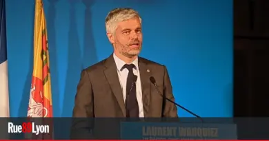 Repas luxueux de Laurent Wauquiez : l'élu a-t-il remboursé ?