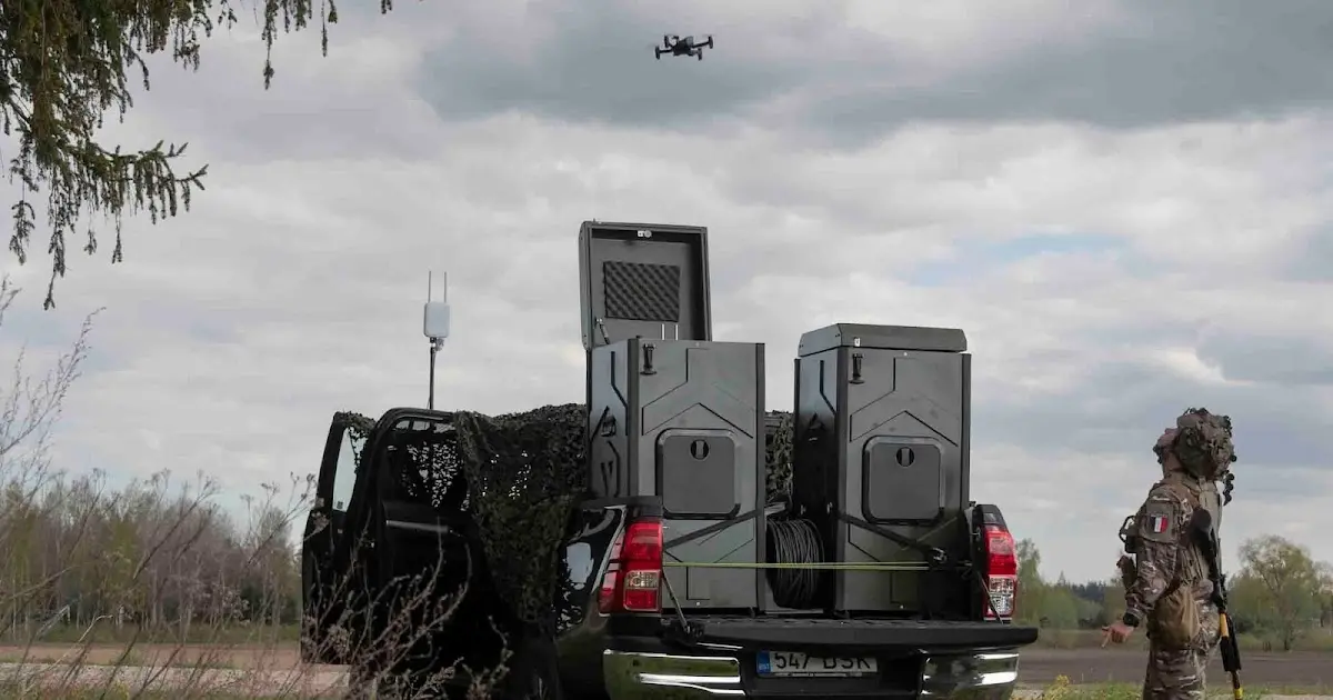 Ruches, reines et ouvrières - Quand la chasse s'invite dans l'armée de Terre avec l'escadron de drones de chasse (EDC) du 1er RIMa