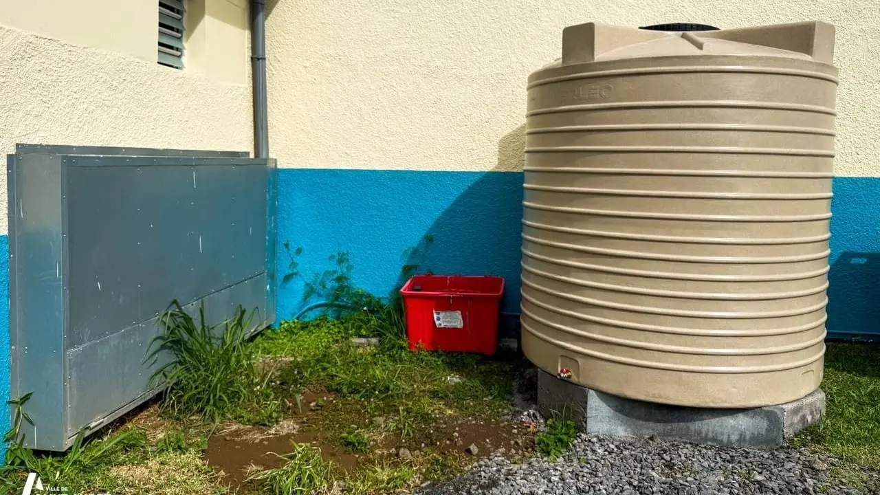 Saint-André : des citernes d’eau installées dans toutes les écoles