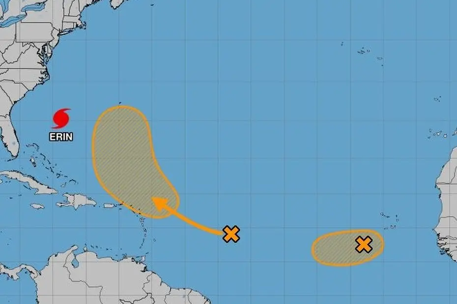 Saison cyclonique : deux perturbations toujours sous surveillance dans l'Atlantique