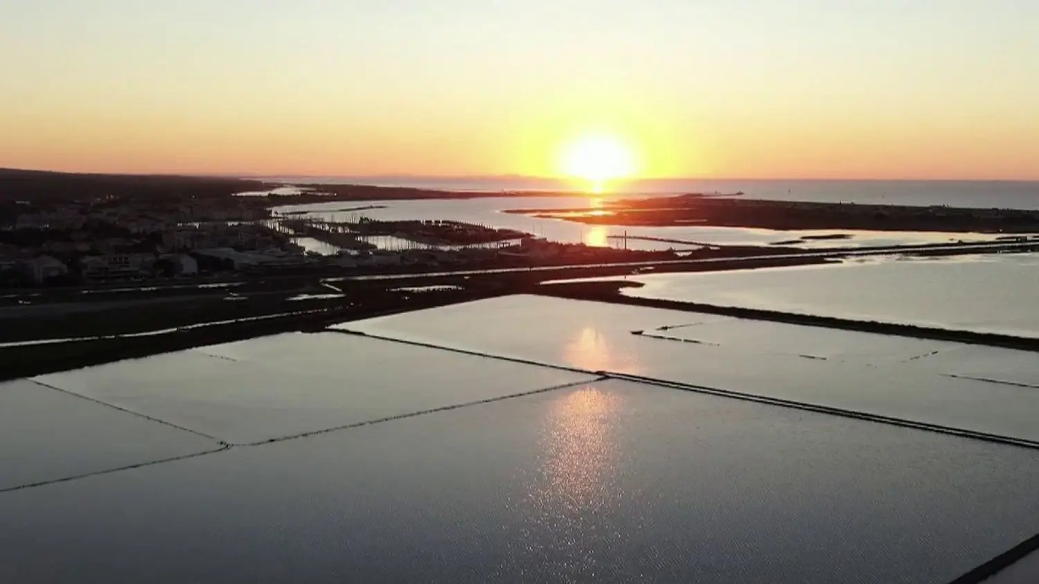 Salin de Gruissan : à la découverte d’une plage déserte