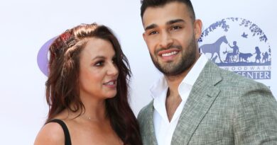 Sam Asghari répond à Britney Spears, qui considère leur mariage comme une «fausse distraction»