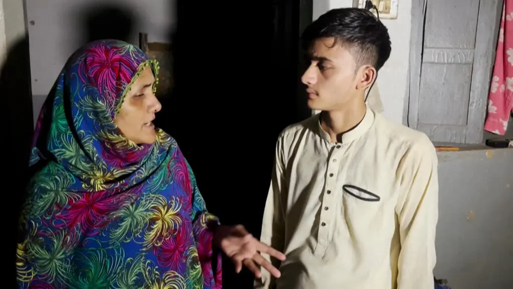 Sans papiers dans leur propre pays : le calvaire de millions de Pakistanais
