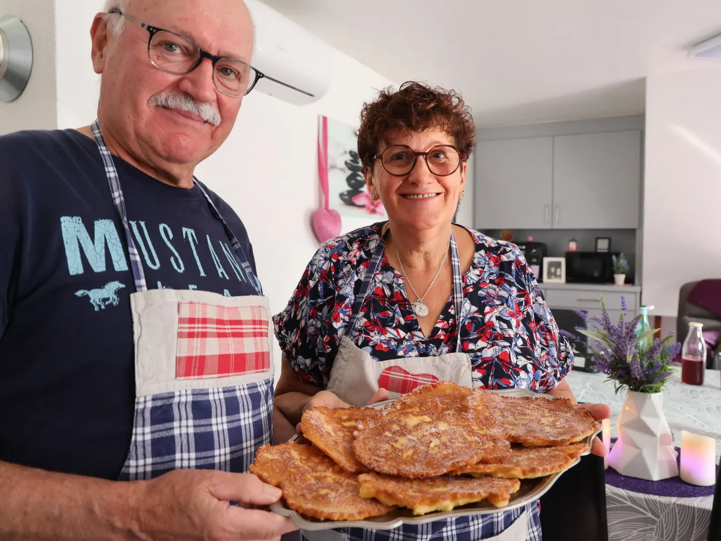 Schleithal : la recette des Apfelkuechle d'Alphonsine et René Knaebel
