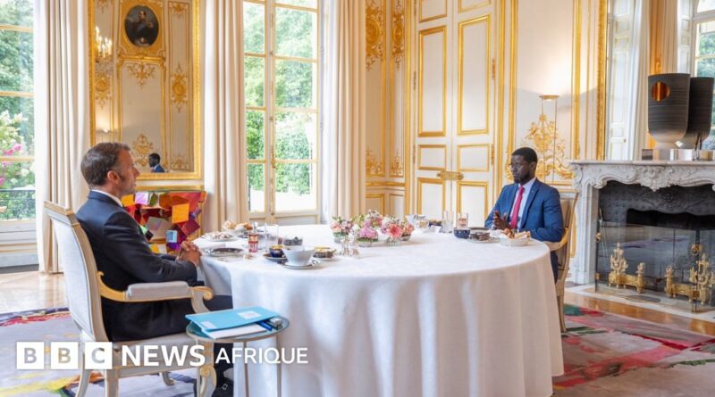 Sénégal - France : Bassirou Diomaye Faye et Emmanuel Macron posent les jalons d’un nouveau partenariat  - BBC News Afrique