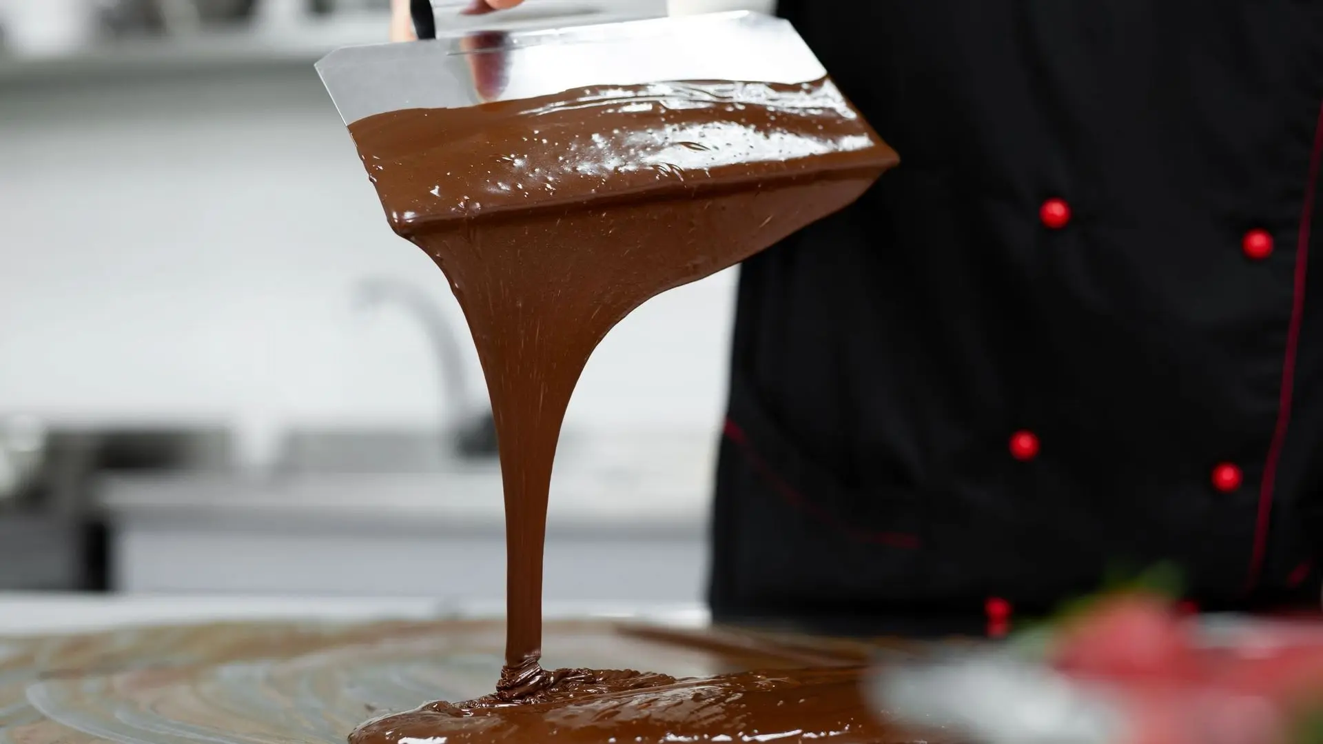 Sexe et nourriture : qu’est-ce que le sploshing, un type de fétichisme ? - RTBF Actus