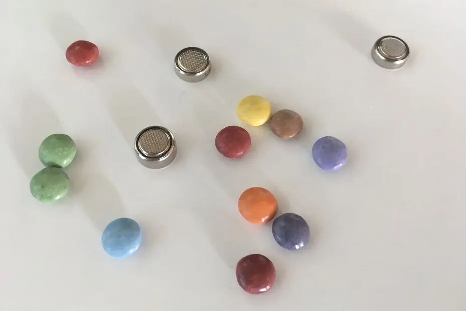 Si votre enfant avale une pile-bouton, voici ce que vous devez faire impérativement
