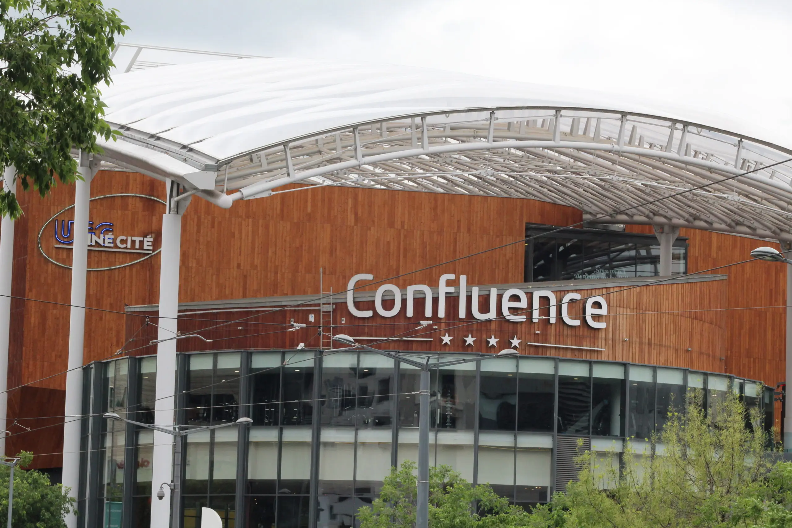 Soldes d'été : les centres commerciaux de Confluence et de La Part-Dieu ouverts ce dimanche !