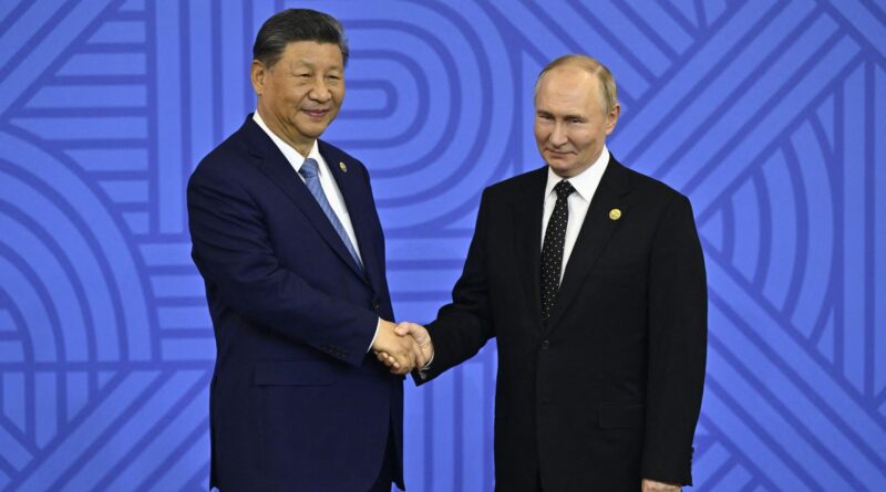 Sommet en Chine : derrière les sourires de façade, "une rivalité extrêmement forte entre la Russie et la Chine", souligne un spécialiste