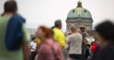 Sondage exclusif – Comment les Suisses envisagent-ils leur retraite? - Le Temps